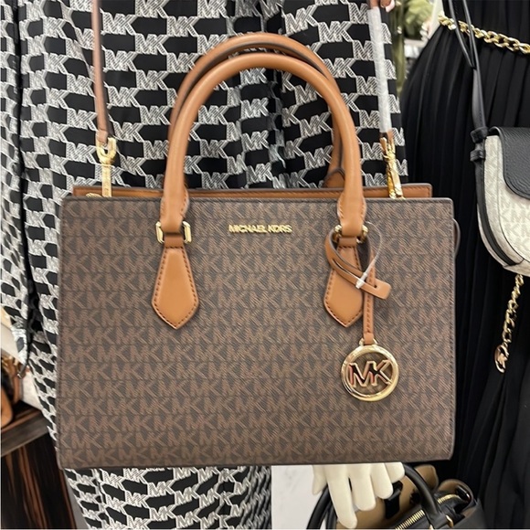 Michael Kors Sheila Medium Center Zip Satchel Bag - Picture 6 of 16